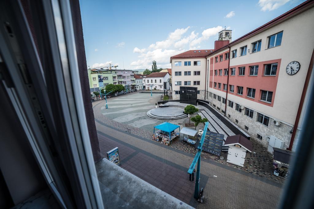 Suites Donna Bihać エクステリア 写真